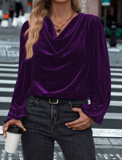 Julia– Aksamitna bluzka z długim rękawem i drapowanym kołnierzem